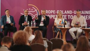 Odbudowa Ukrainy, miliardy z UE i nowe partnerstwa. W Kijowie odbyła się ważna polsko-ukraińska konferencja
